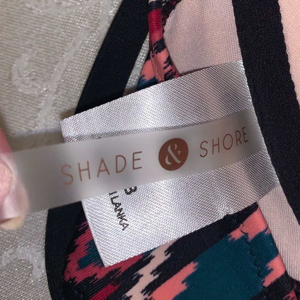 Shade & Shore Aztec Chevron Print Bikini Top - Picture 7 of 12